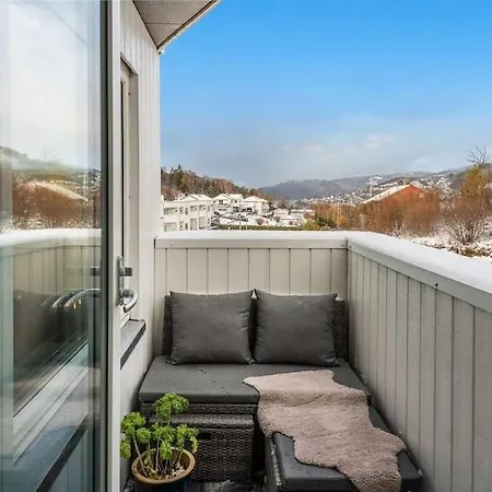 Leilighet Stor Og Moderne I Indre Arna Gratis Parkering!! Bergen